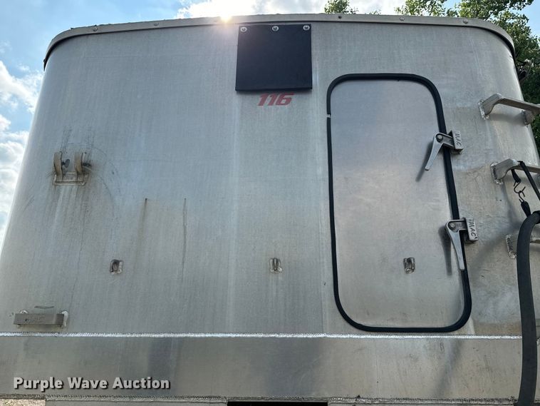 image for item EE7486 2011 Mac end dump trailer