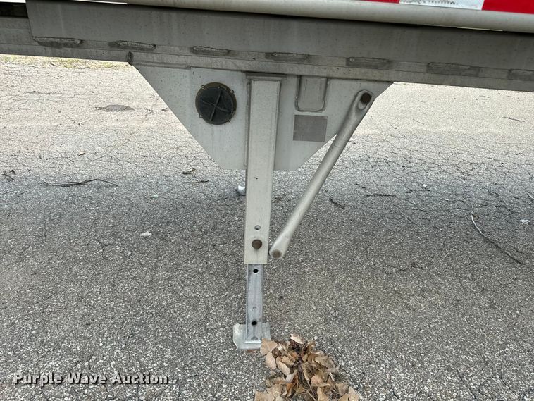 image for item EE7486 2011 Mac end dump trailer