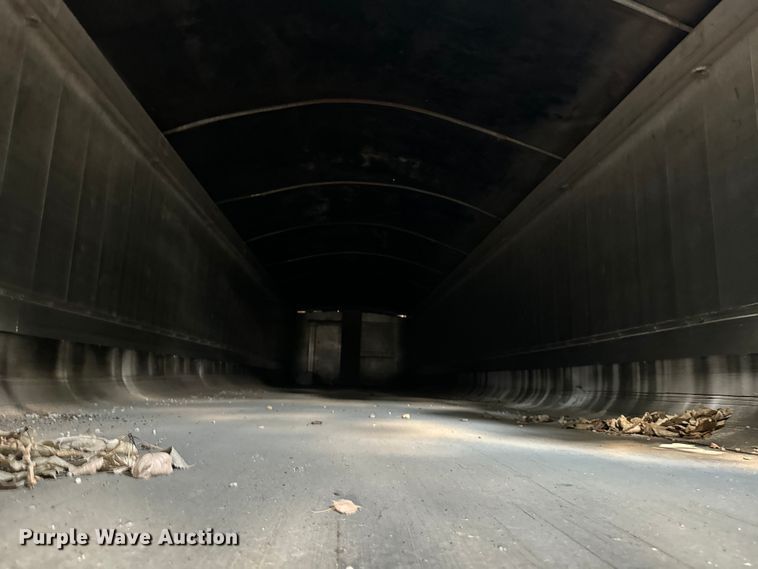 image for item EE7486 2011 Mac end dump trailer