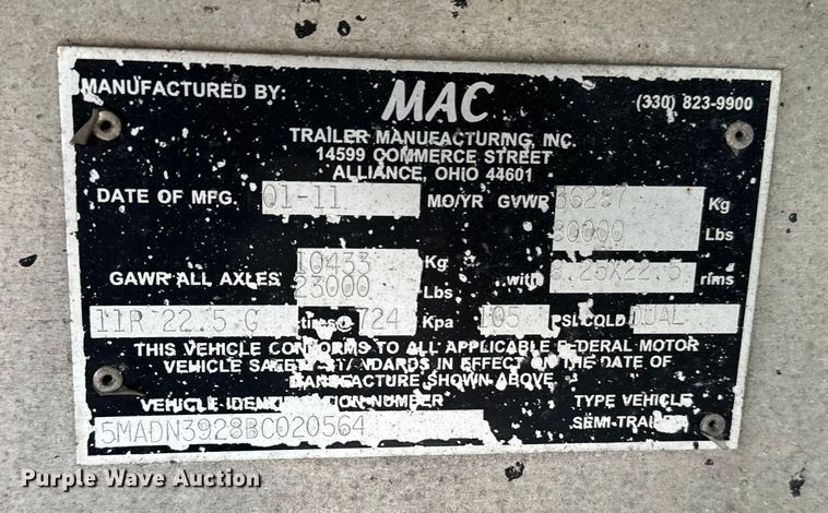 image for item EE7486 2011 Mac end dump trailer