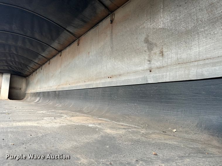 image for item EE7488 2000 East U28 end dump trailer