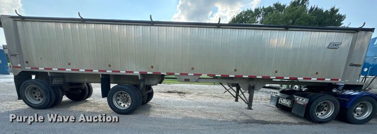 image for item EE7490 2012 East end dump trailer