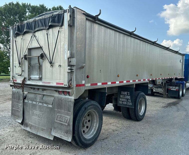 image for item EE7490 2012 East end dump trailer