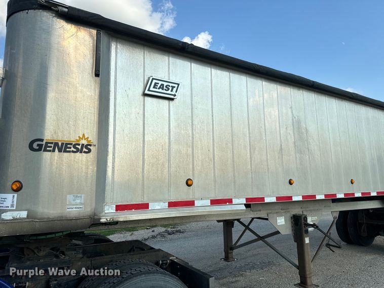 image for item EE7490 2012 East end dump trailer