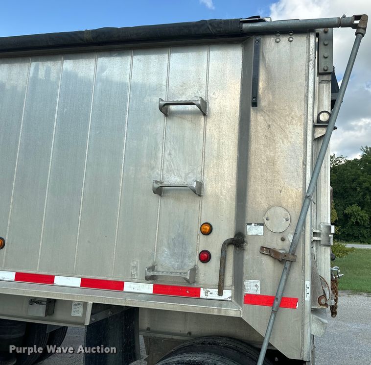 image for item EE7490 2012 East end dump trailer