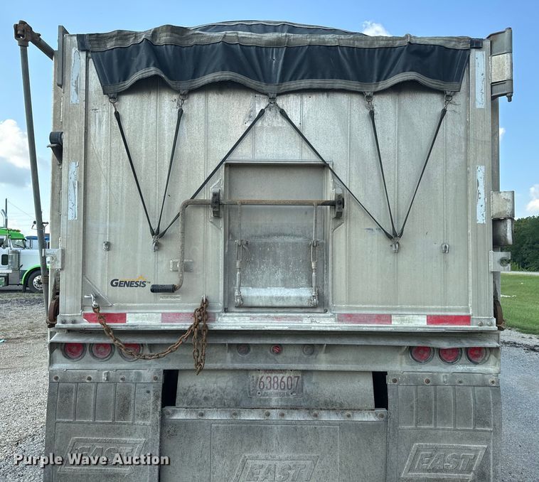 image for item EE7490 2012 East end dump trailer
