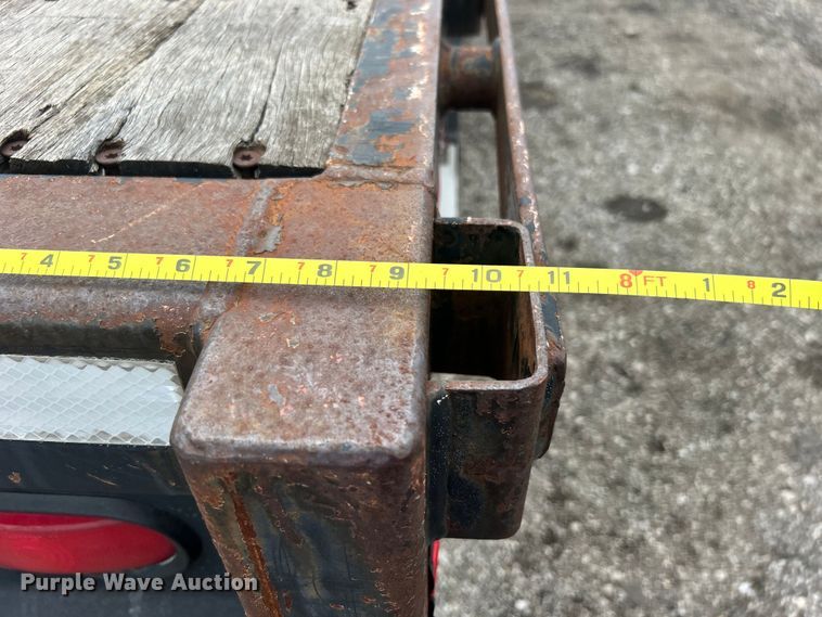 image for item EG0842 1996 Fruehauf Trailer Corporation PBFL-NF2S-451 flatbed trailer