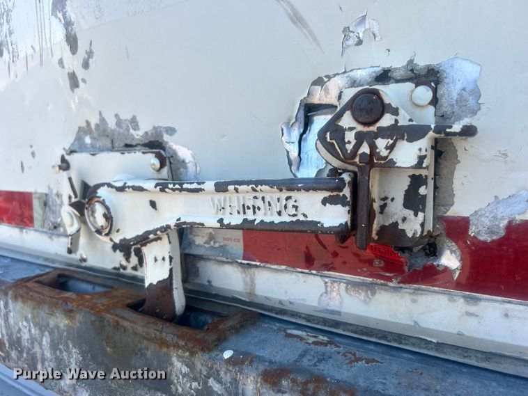 image for item EG0864 2008 Trailmobile dry van trailer