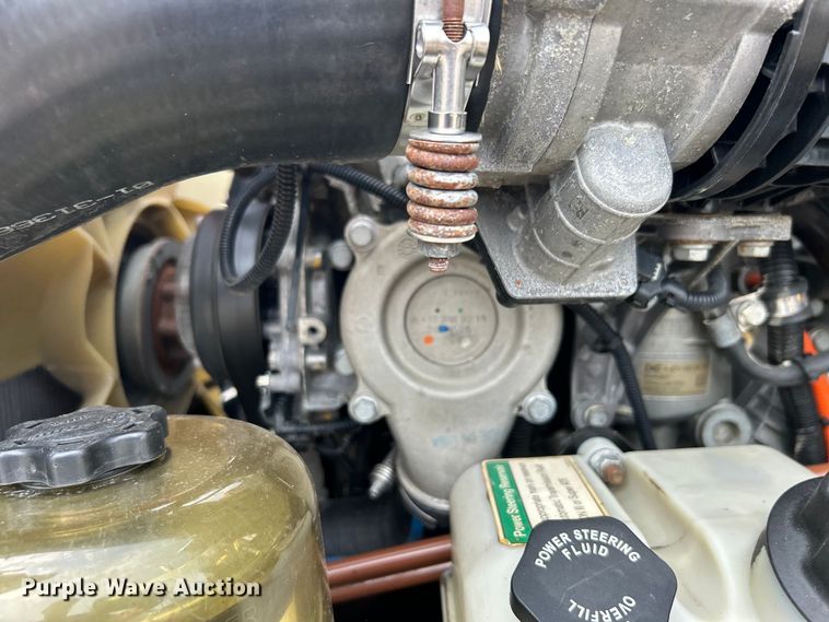 image for item EG0927 2016 Western Star 5700XE  semi truck