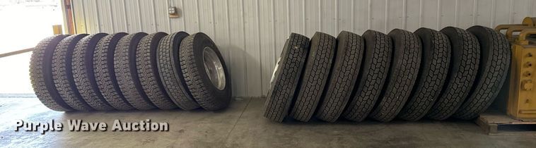 image for item EH4427 (16) 11R24.5 tires and wheels
