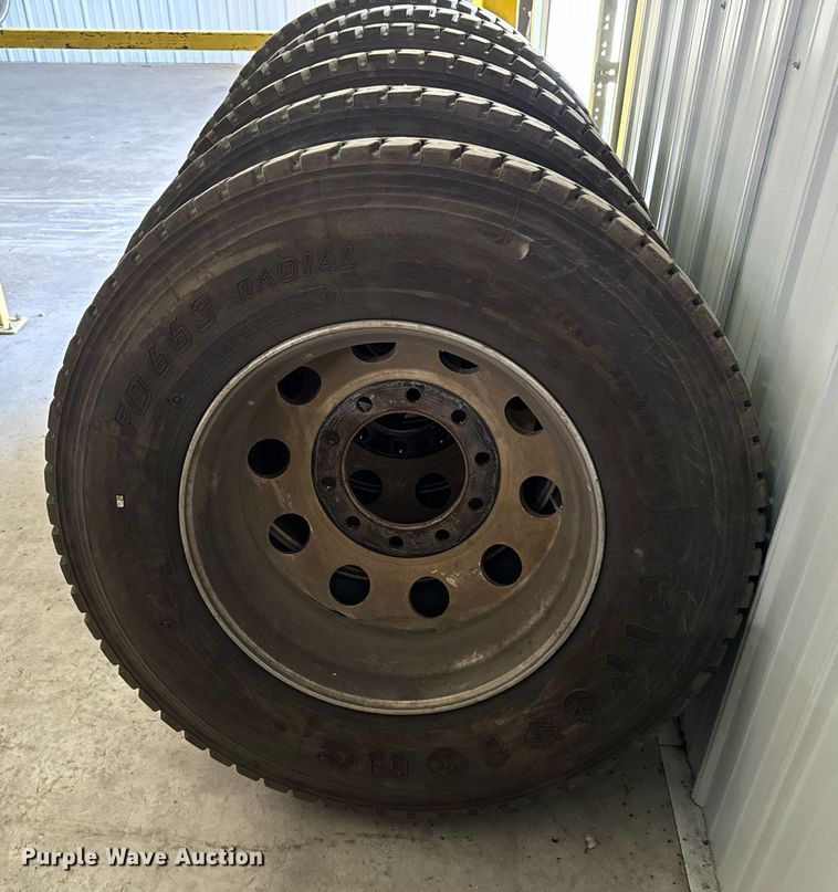 image for item EH4427 (16) 11R24.5 tires and wheels