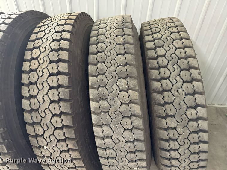 image for item EH4427 (16) 11R24.5 tires and wheels