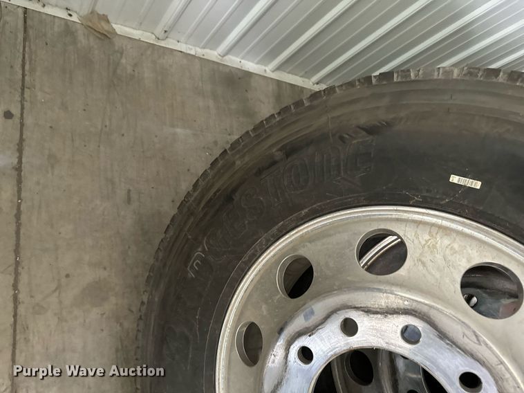 image for item EH4427 (16) 11R24.5 tires and wheels