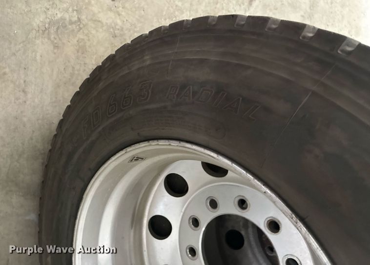 image for item EH4427 (16) 11R24.5 tires and wheels