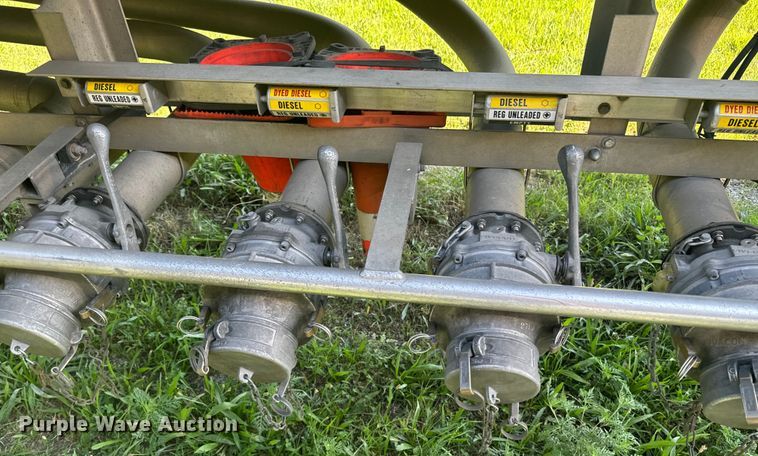 image for item EI4032 2010 Polar tank trailer