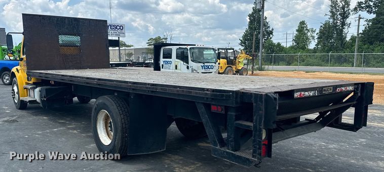 image for item EI4033 2013 Freightliner  flatbed truck