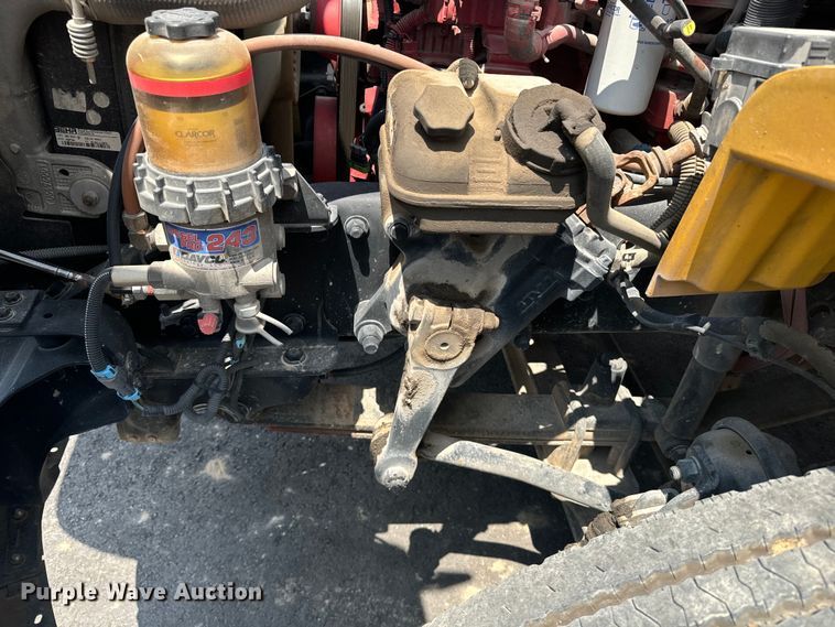 image for item EI4033 2013 Freightliner  flatbed truck