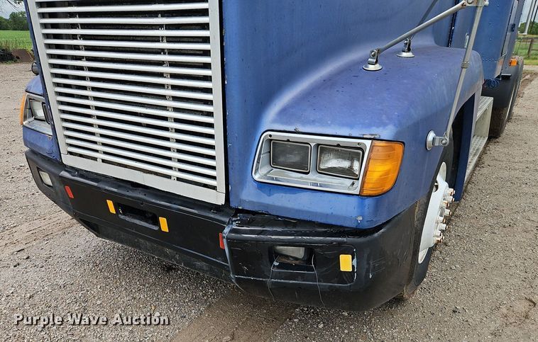 image for item EI8223 1997 Freightliner  FLD 120 semi truck