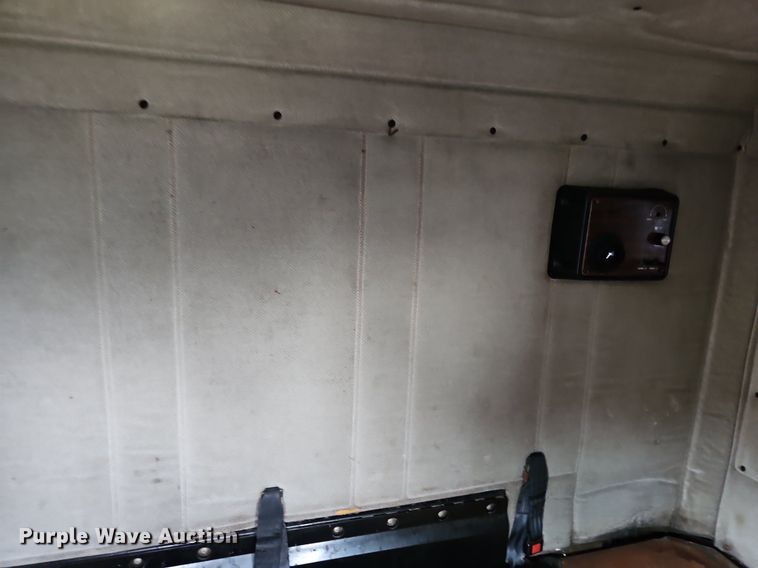 image for item EI8223 1997 Freightliner  FLD 120 semi truck