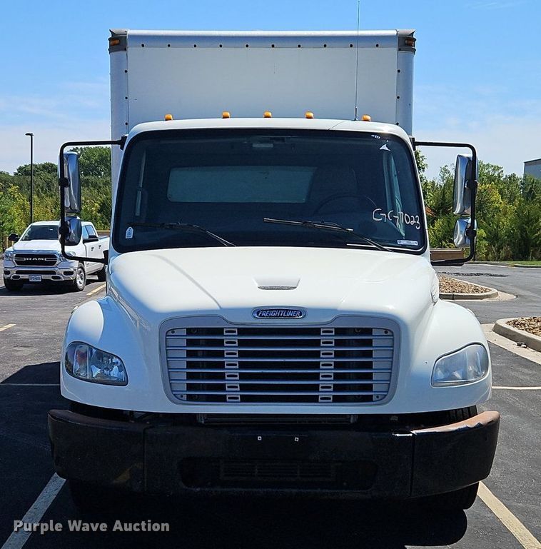 image for item EI8234 2015 Freightliner  M2 106 box truck