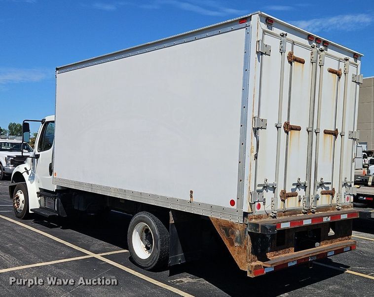 image for item EI8234 2015 Freightliner  M2 106 box truck