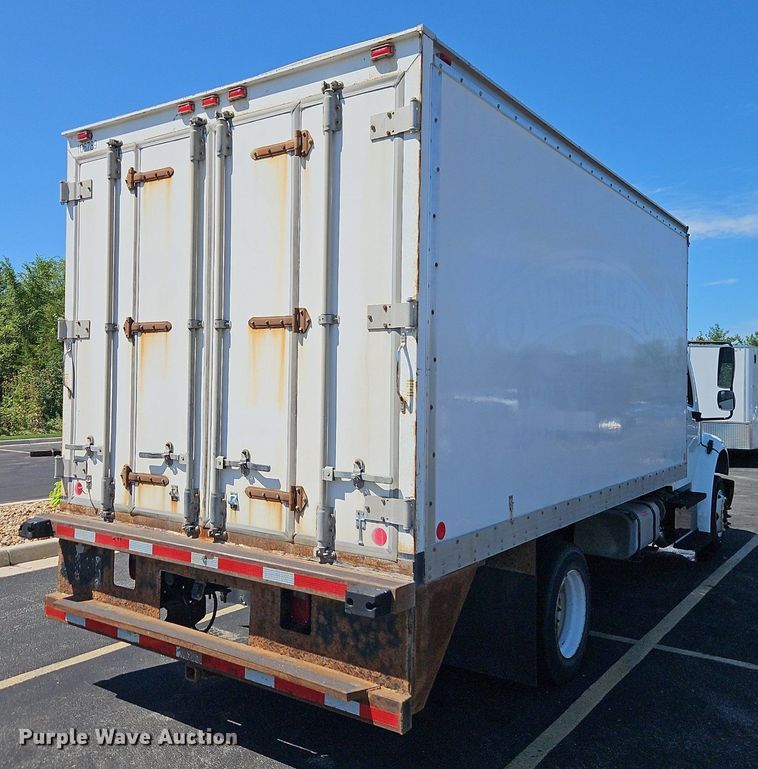 image for item EI8234 2015 Freightliner  M2 106 box truck