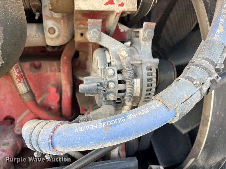 image for item EJ2862 2013 Peterbilt 365 roll-off container truck