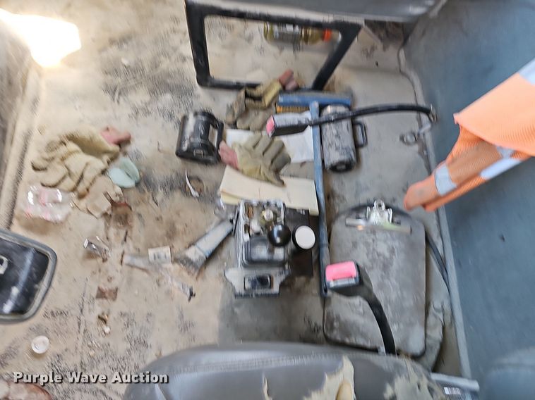 image for item EJ5830 2006 International  4400 dump truck