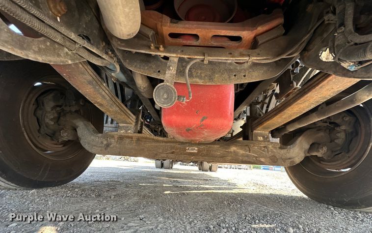 image for item EJ8859 2020 International  LT625  semi truck