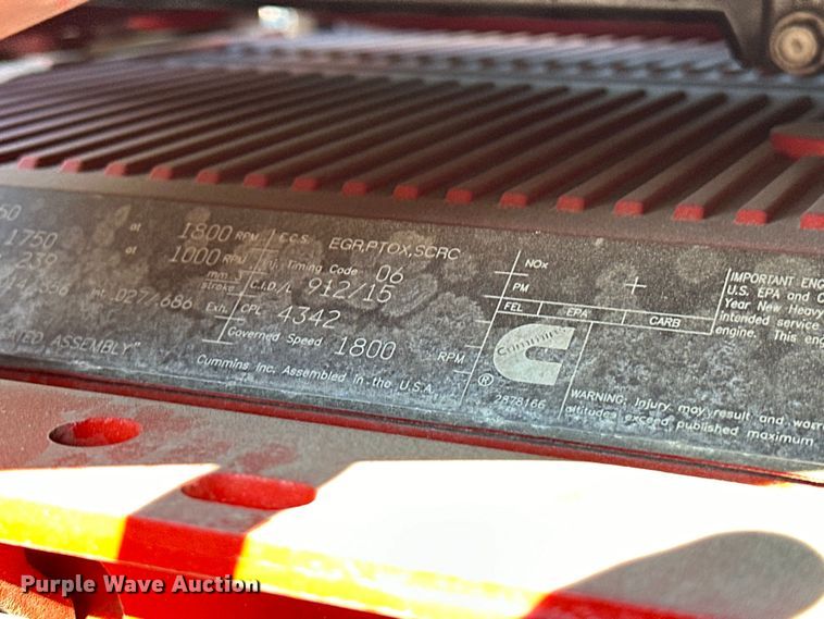 image for item EJ8859 2020 International  LT625  semi truck