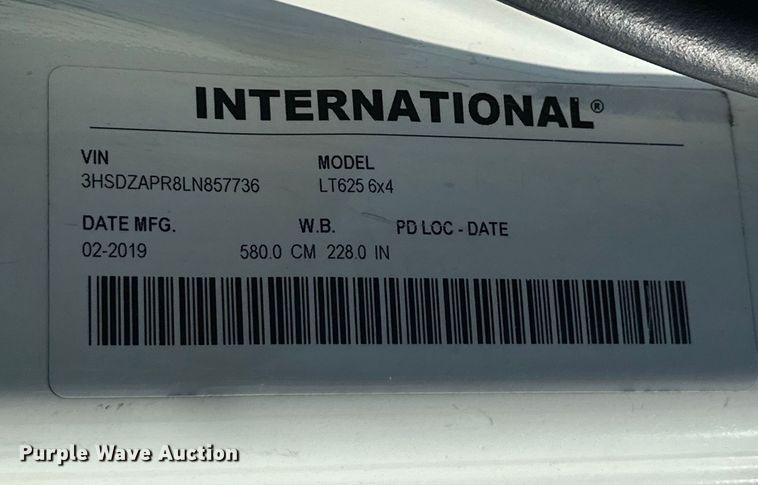 image for item EJ8859 2020 International  LT625  semi truck