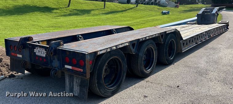 image for item EK3017 1998 Trail King HG Series lowboy equipment trailer