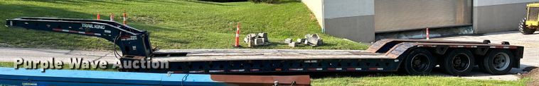 image for item EK3017 1998 Trail King HG Series lowboy equipment trailer