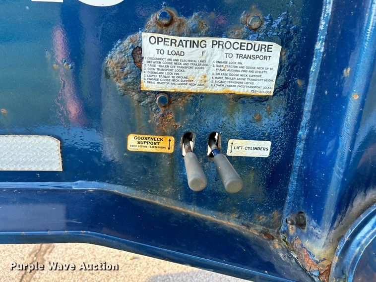 image for item EK3017 1998 Trail King HG Series lowboy equipment trailer