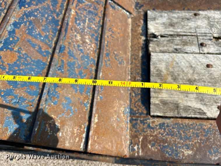 image for item EK3017 1998 Trail King HG Series lowboy equipment trailer