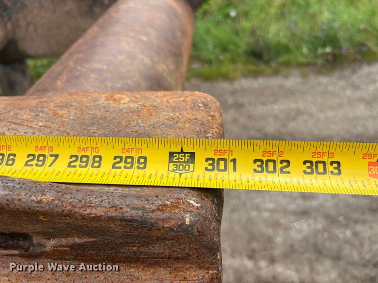 image for item EK8927 2003 Mack RD688SX roll-off container truck