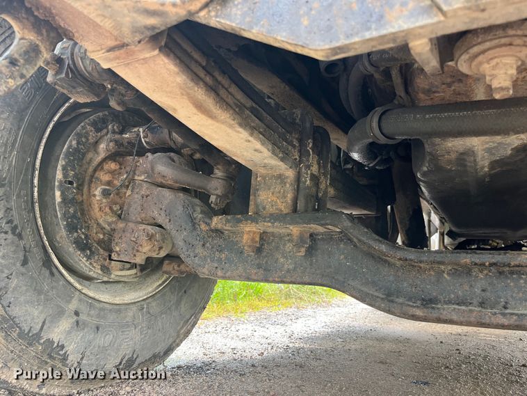 image for item EK8927 2003 Mack RD688SX roll-off container truck