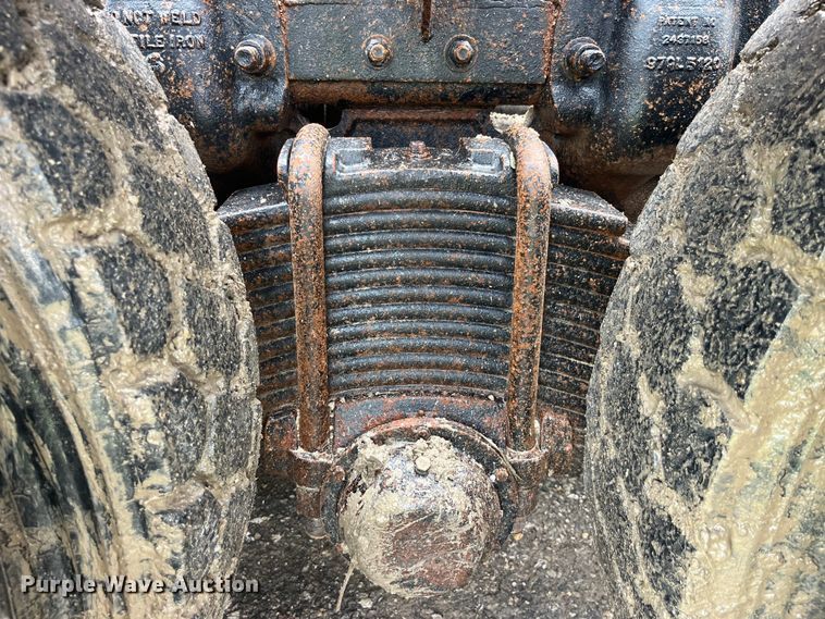 image for item EK8927 2003 Mack RD688SX roll-off container truck