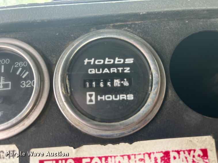 image for item EK8927 2003 Mack RD688SX roll-off container truck