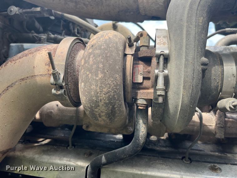 image for item EK8927 2003 Mack RD688SX roll-off container truck