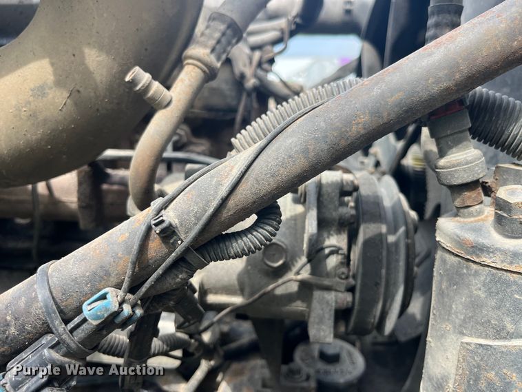 image for item EK8927 2003 Mack RD688SX roll-off container truck