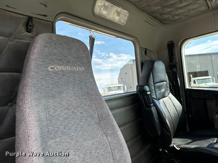 image for item LF9994 2013 Freightliner Coronado 122 semi truck