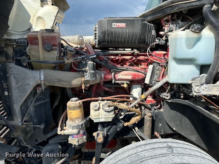 image for item LF9994 2013 Freightliner Coronado 122 semi truck