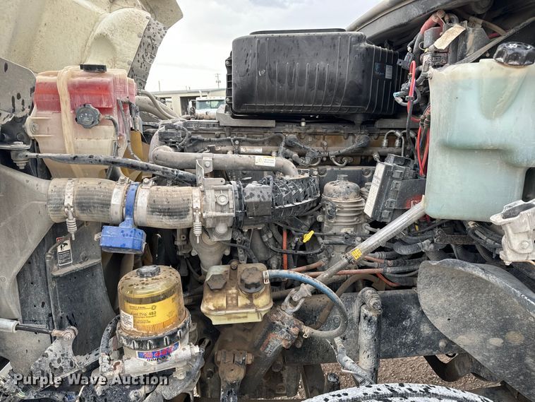 image for item LF9998 2015 Freightliner Coronado 122 semi truck