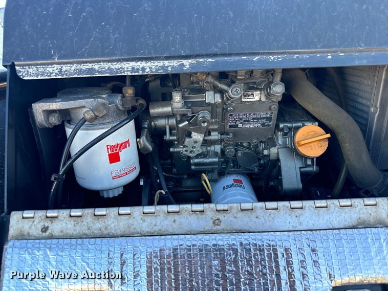 image for item MV9057 2020 Volvo VNL semi truck