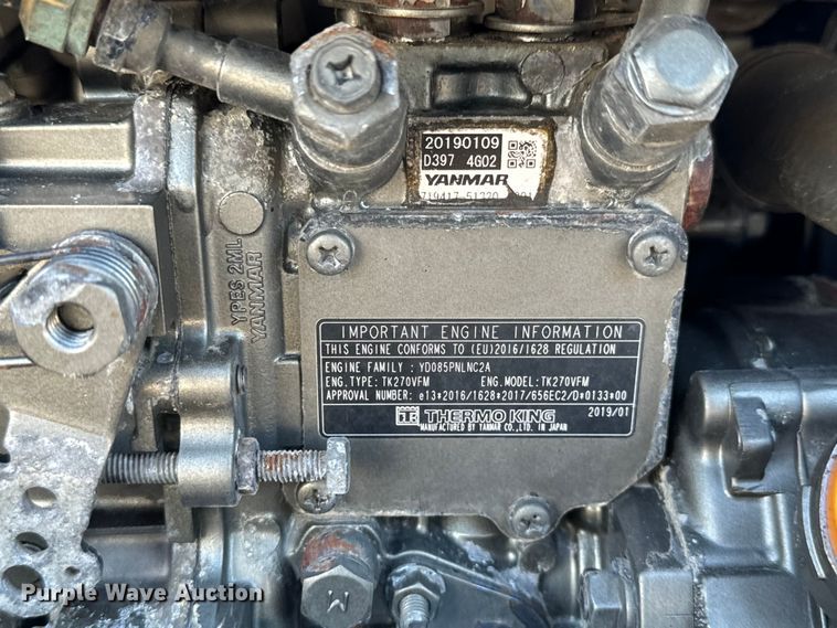 image for item MV9058 2020 Volvo VNL semi truck