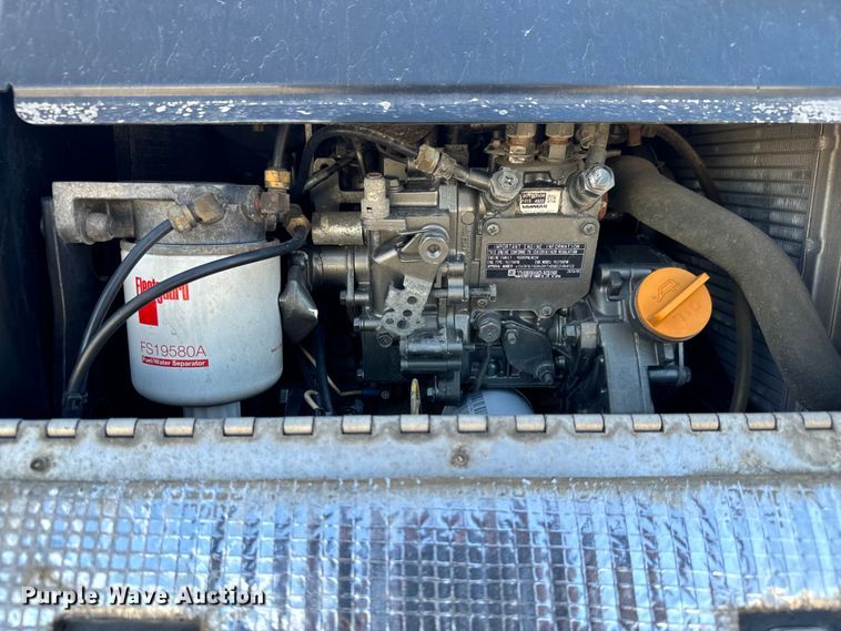 image for item MV9060 2020 Freightliner Cascadia PT126SLP semi truck