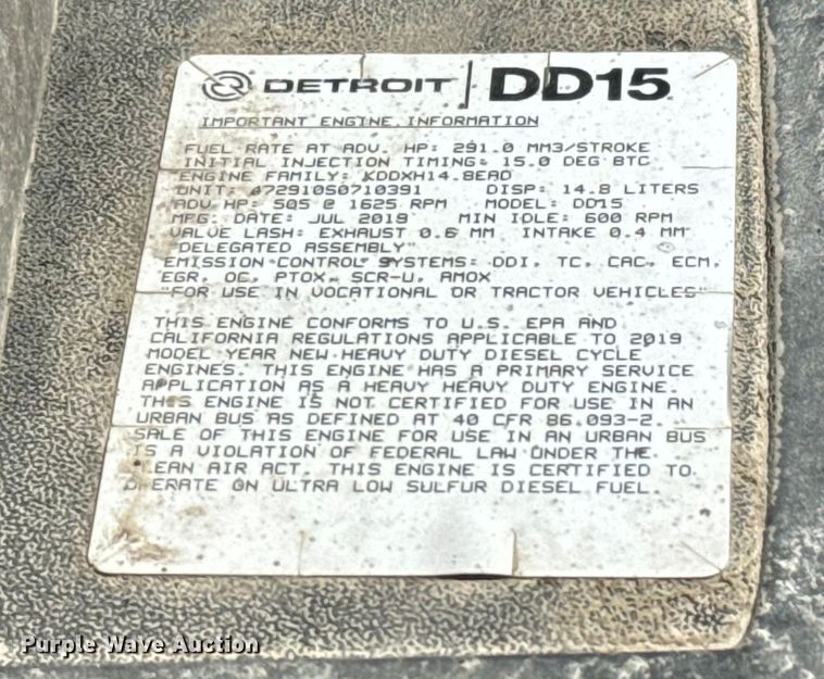 image for item MV9060 2020 Freightliner Cascadia PT126SLP semi truck