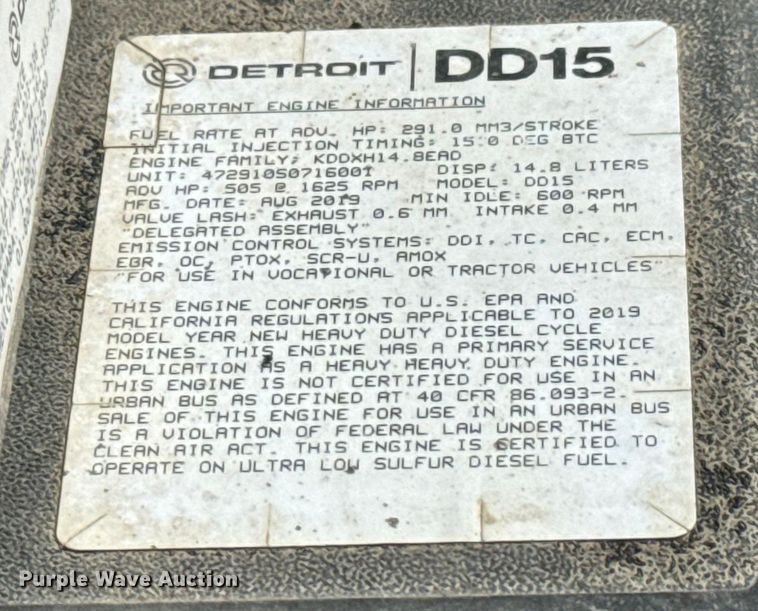 image for item MV9061 2020 Freightliner Cascadia PT126SLP semi truck