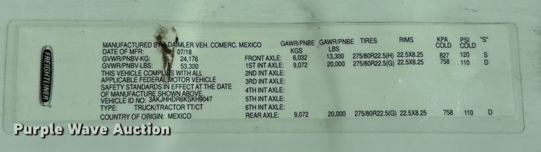 image for item MV9087 2019 Freightliner Cascadia semi truck